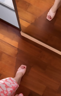 Rawan Bin Hussain feet photo 1