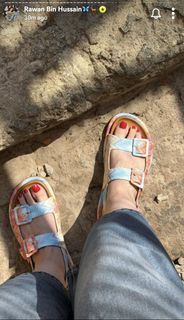 Rawan Bin Hussain feet photo 2