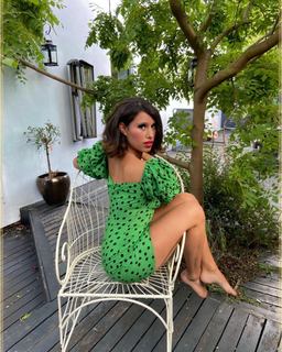 Raye feet photo thumbnail