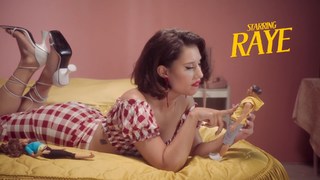 Raye feet photo thumbnail