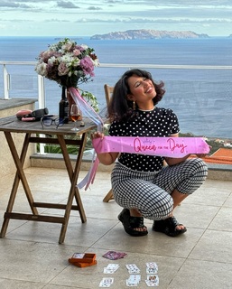 Raye feet photo thumbnail