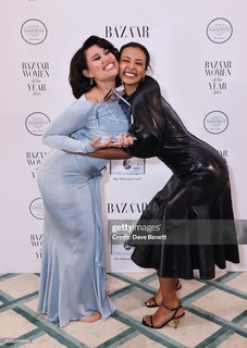 Raye feet photo thumbnail