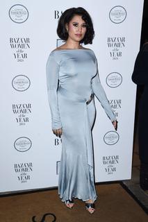 Raye feet photo thumbnail