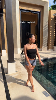 Raye feet photo thumbnail