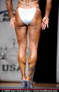 Raye Hollitt feet photo 1
