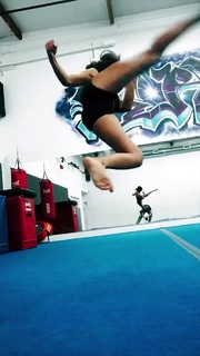 Rayna Vallandingham feet photo thumbnail