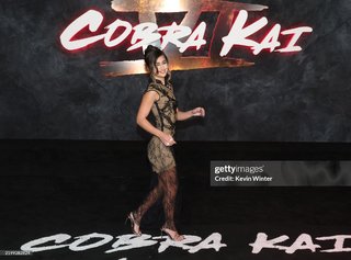Rayna Vallandingham feet photo thumbnail