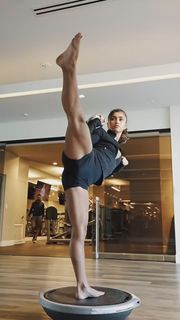 Rayna Vallandingham feet photo 19