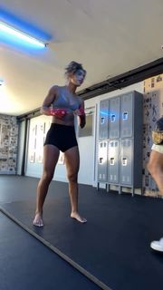 Rayna Vallandingham feet photo 1