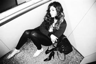 Razane Jammal feet photo 11