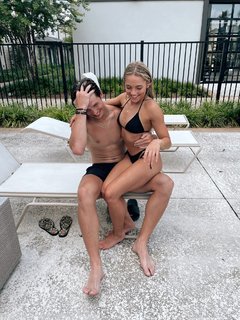 Reagan Campbell feet photo thumbnail