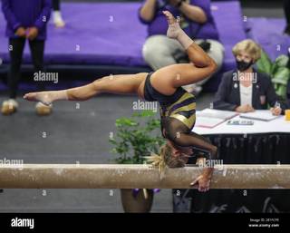 Reagan Campbell feet photo thumbnail