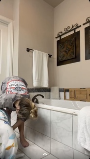 Reagan Campbell feet photo thumbnail