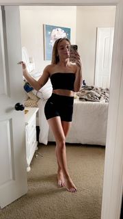 Reagan Campbell feet photo thumbnail