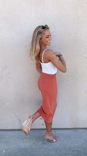 Reagan Campbell feet photo thumbnail