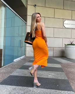 Reagan Campbell feet photo thumbnail