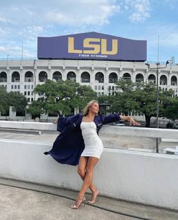 Reagan Campbell feet photo thumbnail