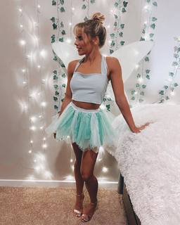 Reagan Campbell feet photo thumbnail