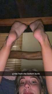 Reagan Campbell feet photo thumbnail