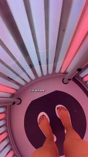 Reagan Campbell feet photo thumbnail