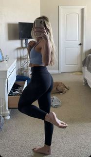 Reagan Campbell feet photo 7