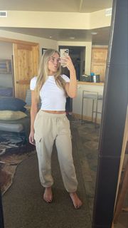 Reagan Campbell feet photo 2