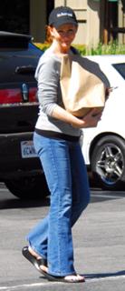 Reba McEntire feet photo thumbnail