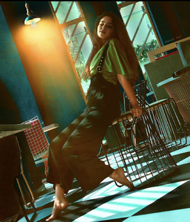 Reba Monica John feet photo 14