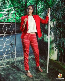 Reba Monica John feet photo 9