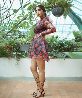 Reba Monica John feet photo 14