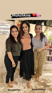 Reba Monica John feet photo 13