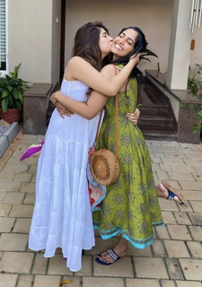 Reba Monica John feet photo 10