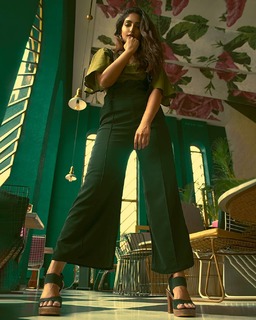 Reba Monica John feet photo 8