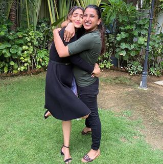 Reba Monica John feet photo 6