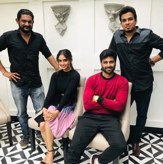 Reba Monica John feet photo 5