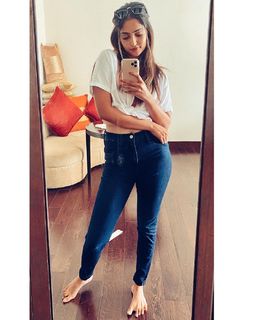Reba Monica John feet photo 2