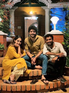 Reba Monica John feet photo 1