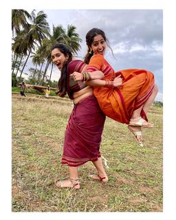 Reba Monica John feet photo 14