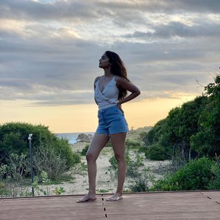 Reba Monica John feet photo 11