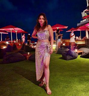 Reba Monica John feet photo 20