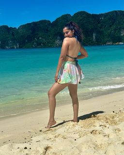 Reba Monica John feet photo 8