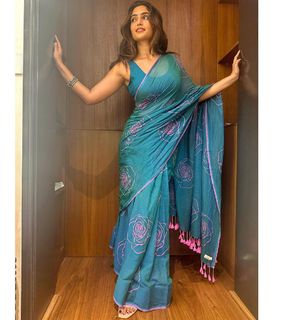 Reba Monica John feet photo 14