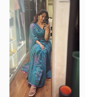 Reba Monica John feet photo 11
