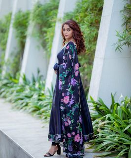 Reba Monica John feet photo 7