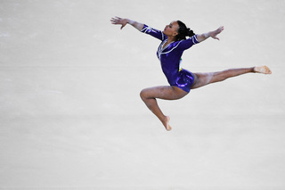 Rebeca Andrade feet photo 18
