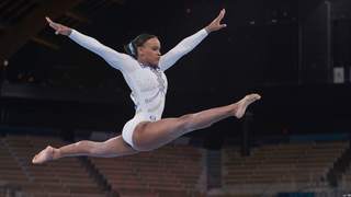 Rebeca Andrade feet photo 3