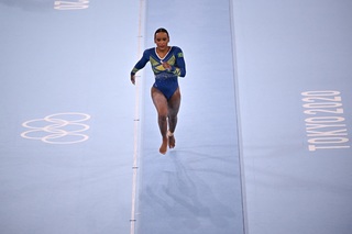 Rebeca Andrade feet photo 1