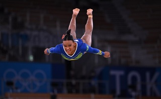 Rebeca Andrade feet photo 18
