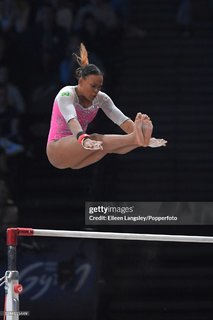 Rebeca Andrade feet photo 18