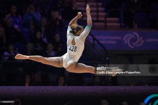 Rebeca Andrade feet photo 10